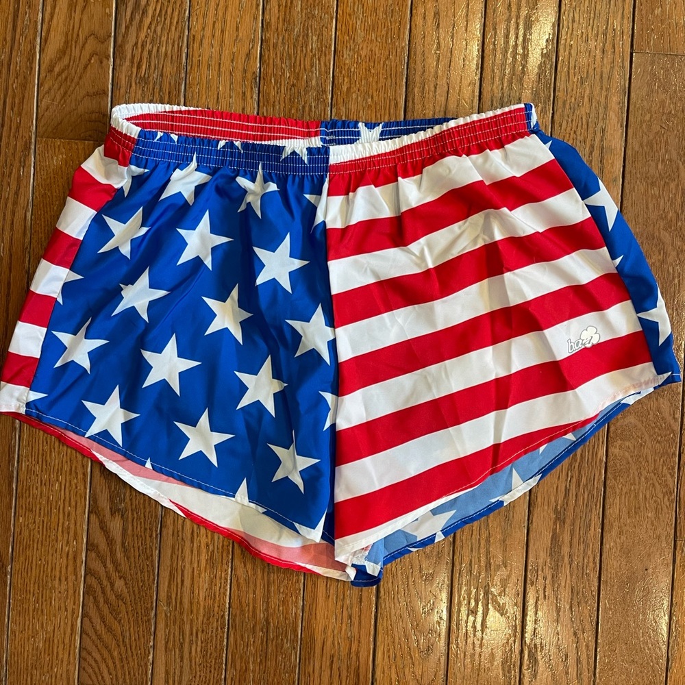 AMERICAN FLAG RUNNING SHORTS